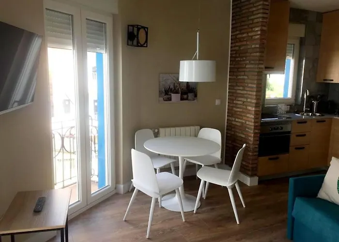 Acogedor En El Centro 3 I *